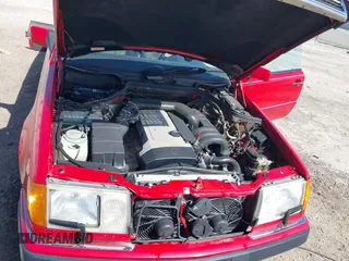 1993 Mercedes-Benz E Class with VIN WDBEA66E7PB881589, listed as a IAAI auction lot 41808158 with 81,268 mi miles. Bid and sale history available at carsss.com. Image 10.