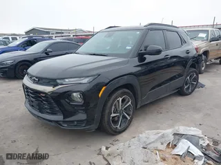 2021 Chevrolet TrailBlazer RS with VIN KL79MTSLXMB053106, listed as a IAAI auction lot 41572023 with 64,572 mi miles. Bid and sale history available at carsss.com. Image 21.