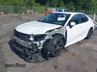 2019 Toyota Camry LE z VIN 4T1B11HK8KU708943, wystawiony jako IAAI lot #42221233 z przebiegiem 173 813 mil mil oraz . Historia ofert i sprzedaży dostępna na DreamBid. Obrazek 18.