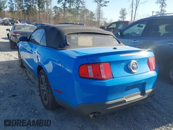 2012 Ford Mustang V6 with VIN 1ZVBP8EM4C5279441, listed as a IAAI auction lot 41810554 with 197,973 mi miles and . Bid and sale history available at carsss.com. Image 3.