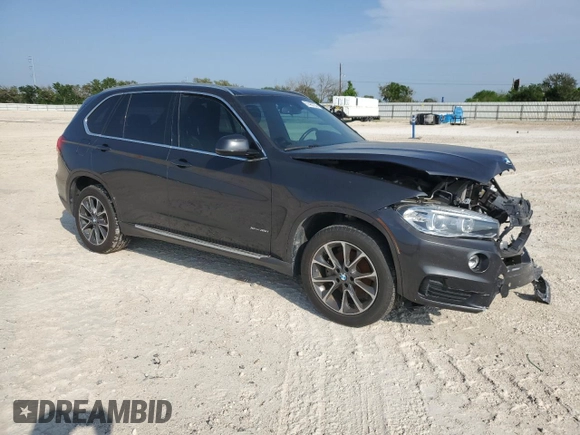 2018 BMW X5 xDrive35i with VIN 5UXKR0C56JL073040, listed as a Copart auction lot 51483765 with 77,189 mi miles and Clean Title. Bid and sale history available at carsss.com. Image 4.