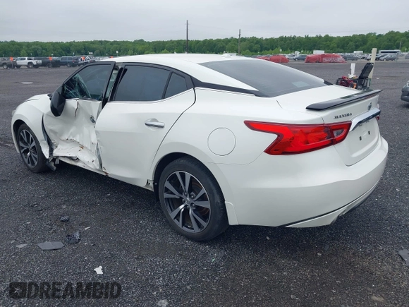 2016 Nissan Maxima SV z VIN 1N4AA6AP2GC375242, wystawiony jako IAAI lot #42220608 z przebiegiem 59 983 mil mil oraz . Historia ofert i sprzedaży dostępna na DreamBid. Obrazek 3.
