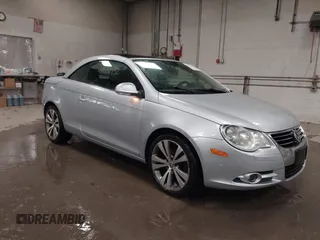 2008 Volkswagen Eos 3.2L с VIN WVWDB71F88V015626, выставлен на аукционе IAAI как лот 41534432 с пробегом 171 293 миль миль и . История ставок и продаж доступна на DreamBid. Изображение 1.