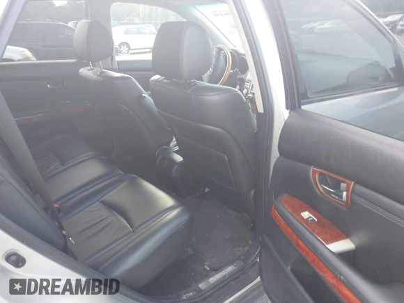 2005 Lexus RX 330 z VIN 2T2HA31U55C048217, wystawiony jako IAAI lot #42296940 z przebiegiem 90 213 mil mil oraz . Historia ofert i sprzedaży dostępna na DreamBid. Obrazek 8.