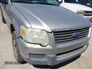 2006 Ford Explorer XLS with VIN 1FMEU62EX6UA48060, listed as a IAAI auction lot 41663300 with 227,296 mi miles. Bid and sale history available at carsss.com. Image 6.