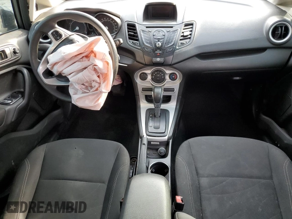 2019 Ford Fiesta SE z VIN 3FADP4EJ4KM115566, wystawiony jako Copart lot #55336615 z przebiegiem 202 912 mil mil oraz Szkoda całkowita • Salvage title. Historia ofert i sprzedaży dostępna na DreamBid. Obrazek 8.