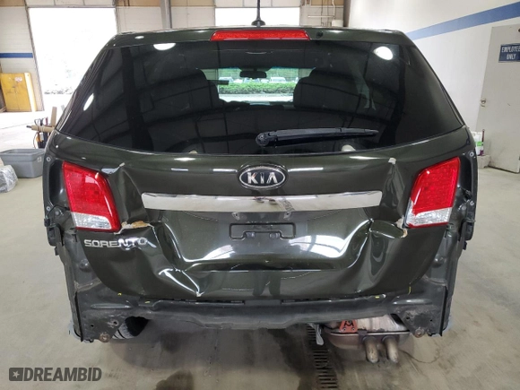 2012 Kia Sorento LX with VIN 5XYKT3A11CG196828, listed as a Copart auction lot 52381905 with 133,073 mi miles and Salvage Title. Bid and sale history available at carsss.com. Image 6.