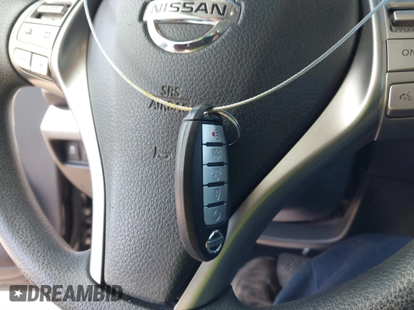 2015 Nissan Altima 2.5 S with VIN 1N4AL3AP7FN349408, listed as a IAAI auction lot 41839954 with 92,447 mi miles. Bid and sale history available at carsss.com. Image 11.