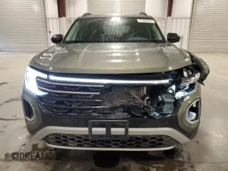 2024 Volkswagen Atlas Peak Edition SE z VIN 1V2CR2CA2RC595138, wystawiony jako Copart lot #57865435 z przebiegiem 24 039 mil mil oraz Szkoda całkowita • Salvage title. Historia ofert i sprzedaży dostępna na DreamBid. Obrazek 5.