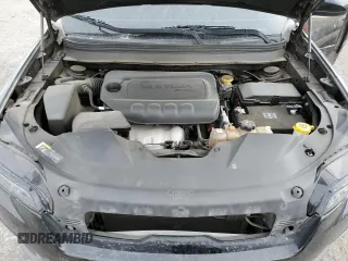 2020 Jeep Cherokee Latitude with VIN 1C4PJMCBXLD555020, listed as a Copart auction lot 87335284 with 137,121 mi miles and Salvage Title. Bid and sale history available at carsss.com. Image 12.