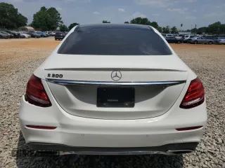 2019 Mercedes-Benz E 300 with VIN WDDZF4JB8KA645219, listed as a Copart auction lot 59702515 with 55,117 mi miles and Salvage title. Bid and sale history available at DreamBid. Image 6.