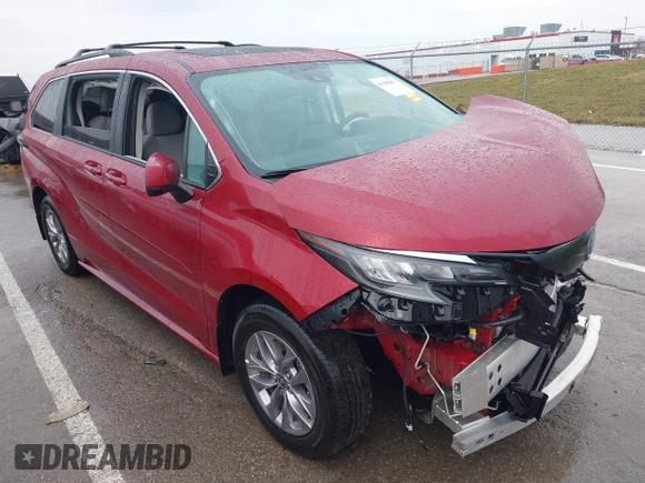 2024 Toyota Sienna LE with VIN 5TDBSKFC5RS145965, listed as a IAAI auction lot 41185886 with 8,004 mi miles. Bid and sale history available at carsss.com. Image 19.
