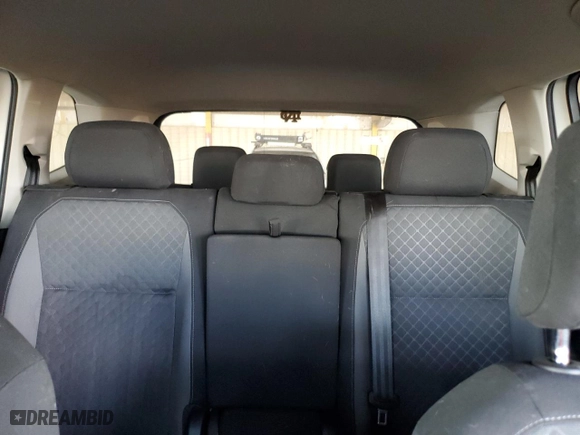 2018 Volkswagen Tiguan S with VIN 3VV1B7AX7JM017221, listed as a Copart auction lot 44728205 with 68,773 mi miles and Salvage Title. Bid and sale history available at carsss.com. Image 10.