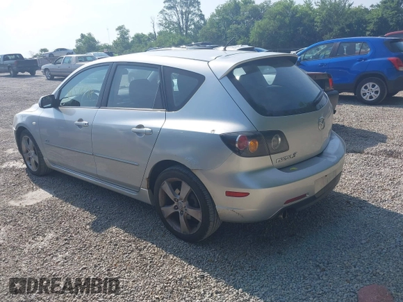 2006 Mazda 3 s z VIN JM1BK143461535798, wystawiony jako IAAI lot #42578798 z przebiegiem 160 372 mil mil oraz . Historia ofert i sprzedaży dostępna na DreamBid. Obrazek 3.
