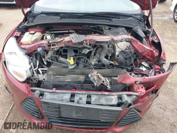 2013 Ford Focus SE with VIN 1FADP3K2XDL232936, listed as a IAAI auction lot 41898606 with 145,759 mi miles. Bid and sale history available at carsss.com. Image 10.
