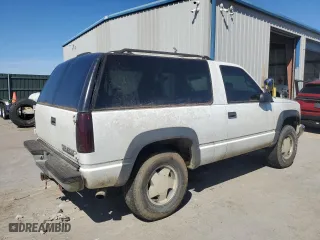 1999 Chevrolet Tahoe with VIN 3GNEK18R4XG171744, listed as a Copart auction lot 50160915 with 209,175 mi miles and Salvage Title. Bid and sale history available at carsss.com. Image 3.