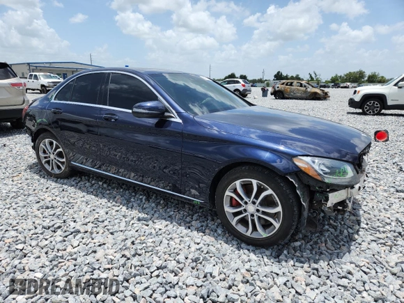 2016 Mercedes-Benz C 300 z VIN 55SWF4JB4GU158920, wystawiony jako Copart lot #60899165 z przebiegiem 53 466 mil mil oraz Szkoda całkowita • Salvage title. Historia ofert i sprzedaży dostępna na DreamBid. Obrazek 4.
