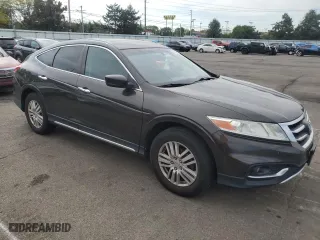 2013 Honda Crosstour EX with VIN 5J6TF3H36DL005570, listed as a Copart auction lot 71738644 with 205,746 mi miles and Salvage Title. Bid and sale history available at carsss.com. Image 4.