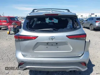 2022 Toyota Highlander XSE with VIN 5TDJZRAH8NS112035, listed as a IAAI auction lot 41840559 with 19,647 mi miles and . Bid and sale history available at DreamBid. Image 15.