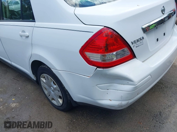 2010 Nissan Versa S with VIN 3N1BC1AP2AL409285, listed as a IAAI auction lot 42182721 with 266,855 mi miles and . Bid and sale history available at DreamBid. Image 20.