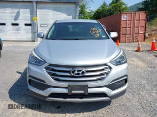 2018 Hyundai Santa Fe 2.4L z VIN 5XYZTDLB1JG546708, wystawiony jako IAAI lot #42399917 z przebiegiem 131 932 mil mil oraz . Historia ofert i sprzedaży dostępna na DreamBid. Obrazek 12.