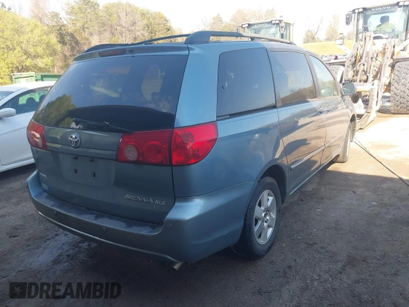 2007 Toyota Sienna XLE with VIN 5TDZK22C67S026114, listed as a IAAI auction lot 41913559 with 80,803 mi miles. Bid and sale history available at carsss.com. Image 4.