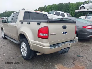 2007 Ford Explorer Sport Trac Limited with VIN 1FMEU33827UA32458, listed as a IAAI auction lot 42346429 with 209,498 mi miles and . Bid and sale history available at DreamBid. Image 3.