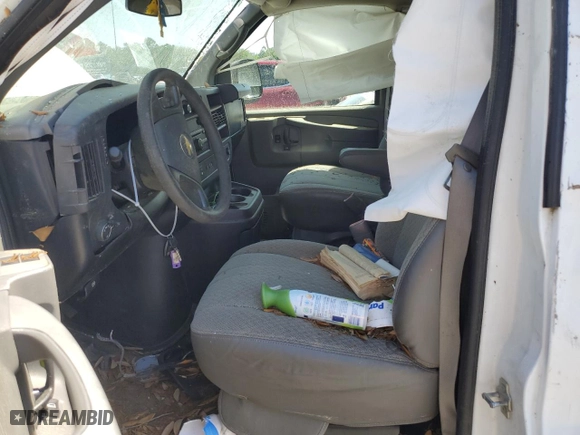 2011 Chevrolet Express Passenger 1LT with VIN 1GAZG1FG6B1123840, listed as a Copart auction lot 52143304 with 0 mi miles and Salvage Title. Bid and sale history available at carsss.com. Image 7.