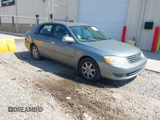 2003 Toyota Avalon XL z VIN 4T1BF28B93U279966, wystawiony jako IAAI lot #41894433 z przebiegiem 229 042 mil mil oraz . Historia ofert i sprzedaży dostępna na DreamBid. Obrazek 1.