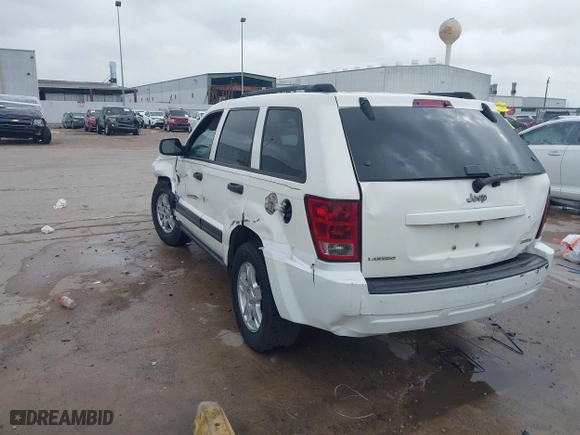 2006 Jeep Grand Cherokee Laredo with VIN 1J4GS48K06C172214, listed as a IAAI auction lot 41952499 with 167,208 mi miles. Bid and sale history available at carsss.com. Image 3.
