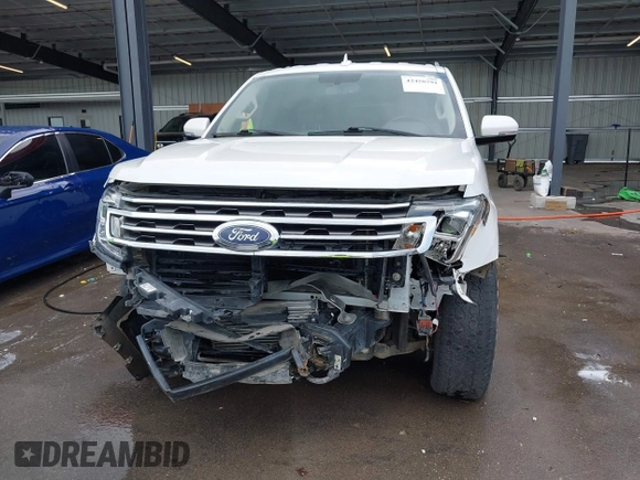 2018 Ford Expedition Max XLT with VIN 1FMJK1JT6JEA43691, listed as a IAAI auction lot 42458791 with 123,763 mi miles and . Bid and sale history available at DreamBid. Image 6.