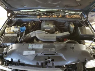 2002 GMC Yukon XL SLT with VIN 1GKFK16Z22J161547, listed as a Copart auction lot 84436844 with 330,971 mi miles and Salvage Title. Bid and sale history available at carsss.com. Image 12.