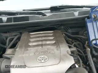 2009 Toyota Tundra SR5 with VIN 5TFBV54129X086264, listed as a IAAI auction lot 43426254 with 175,312 mi miles and . Bid and sale history available at DreamBid. Image 20.