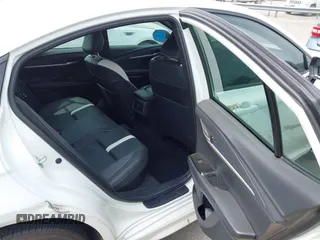 2025 Toyota Camry LE z VIN 4T1DAACK0SU076570, wystawiony jako IAAI lot #42095067 z przebiegiem 9 165 mil mil oraz . Historia ofert i sprzedaży dostępna na DreamBid. Obrazek 8.