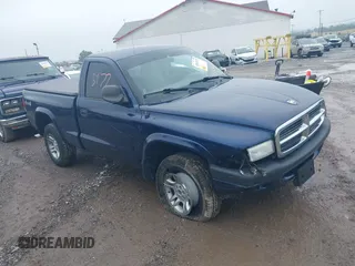 2004 Dodge Dakota with VIN 1D7GG36KX4S596268, listed as a IAAI auction lot 42535177 with 60,497 mi miles and . Bid and sale history available at DreamBid. Image 1.