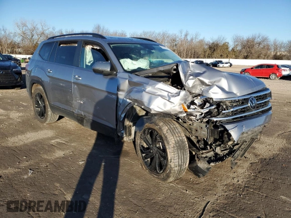2023 Volkswagen Atlas SE с VIN 1V2JR2CAXPC534706, выставлен на аукционе Copart как лот 86709984 с пробегом 52 085 миль миль и Списание • Salvage title. История ставок и продаж доступна на DreamBid. Изображение 4.