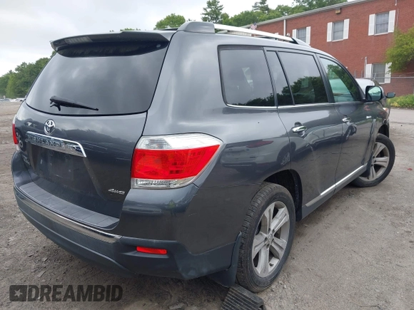 2013 Toyota Highlander Limited z VIN 5TDDK3EH0DS201184, wystawiony jako IAAI lot #42428945 z przebiegiem 179 518 mil mil oraz . Historia ofert i sprzedaży dostępna na DreamBid. Obrazek 4.