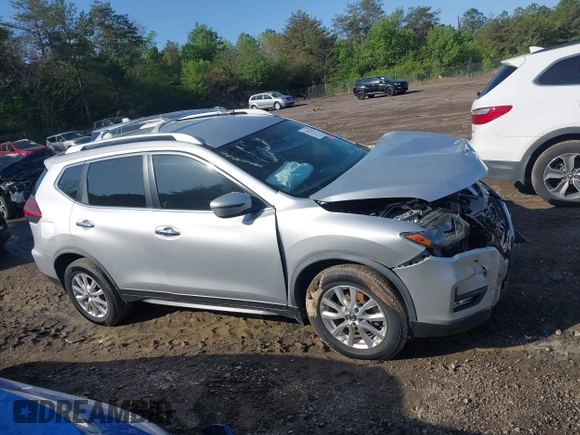 2020 Nissan Rogue SV with VIN JN8AT2MT7LW015645, listed as a IAAI auction lot 41931378 with 66,518 mi miles. Bid and sale history available at carsss.com. Image 12.