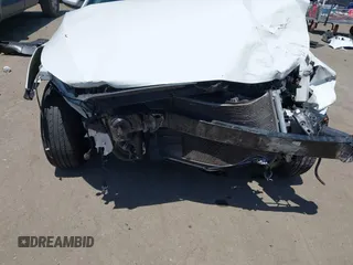 2021 Kia Forte LXS с VIN 3KPF24AD1ME309812, выставлен на аукционе IAAI как лот 42152250 с пробегом 78 471 миль миль и . История ставок и продаж доступна на DreamBid. Изображение 6.