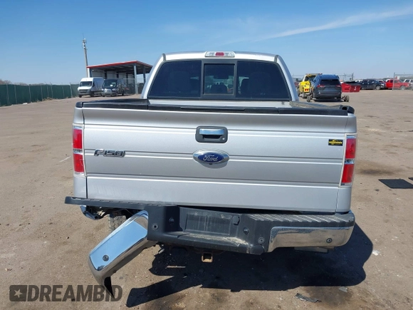 2014 Ford F-150 XL z VIN 1FTFW1ET9EKD60431, wystawiony jako IAAI lot #41994685 z przebiegiem 125 755 mil mil oraz . Historia ofert i sprzedaży dostępna na DreamBid. Obrazek 17.