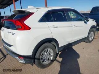 2018 Mitsubishi Eclipse Cross ES with VIN JA4AT3AA0JZ050876, listed as a IAAI auction lot 41407284 with 62,928 mi miles. Bid and sale history available at carsss.com. Image 4.