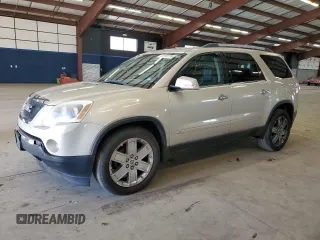 2010 GMC Acadia SLT2 z VIN 1GKLVNED4AJ123873, wystawiony jako Copart lot #49258775 z przebiegiem 146 545 mil mil oraz Czysty tytuł • Clean title. Historia ofert i sprzedaży dostępna na DreamBid. Obrazek 1.
