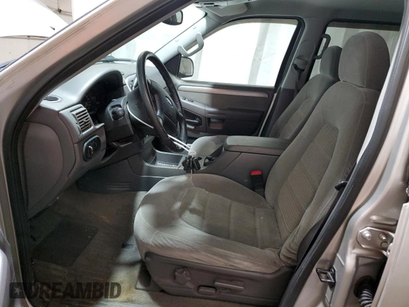 2004 Ford Explorer XLT with VIN 1FMZU73W84ZB26074, listed as a Copart auction lot 42253925 with 120,159 mi miles and Salvage title. Bid and sale history available at DreamBid. Image 7.