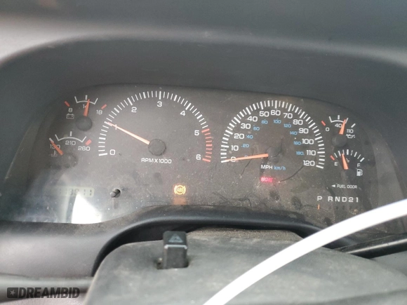 1998 Dodge Ram 1500 with VIN 3B7HF13Y9WG184111, listed as a Copart auction lot 88115755 with 118,011 mi miles and Salvage Title. Bid and sale history available at carsss.com. Image 9.