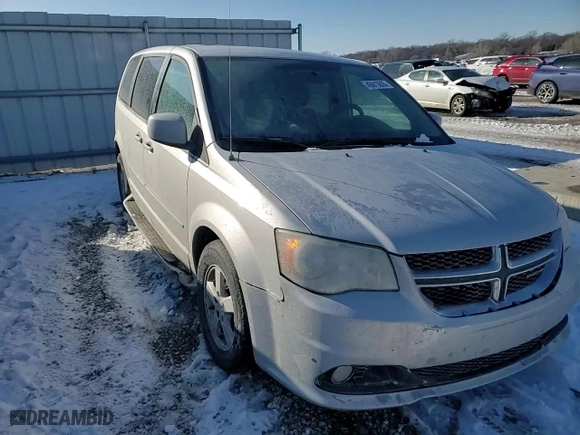 2012 Dodge Grand Caravan Crew with VIN 2C4RDGDGXCR165124, listed as a Copart auction lot 45610835 with 203,414 mi miles and Salvage Title. Bid and sale history available at carsss.com. Image 11.