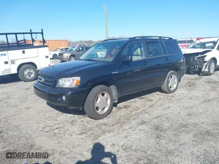 2006 Toyota Highlander w/3rd Row with VIN JTEEP21A660150722, listed as a IAAI auction lot 41765178 with 246,090 mi miles. Bid and sale history available at carsss.com. Image 2.