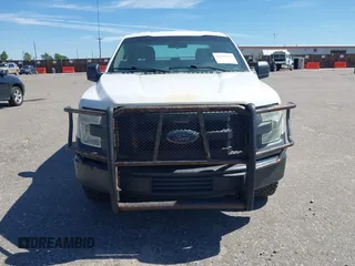 2016 Ford F-150 XLT z VIN 1FTFX1EF7GKE99368, wystawiony jako IAAI lot #42651215 z przebiegiem 19 905 mil mil oraz . Historia ofert i sprzedaży dostępna na DreamBid. Obrazek 12.