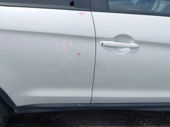 2021 Mitsubishi Outlander SE z VIN JA4APVAU9MU022067, wystawiony jako IAAI lot #42424354 z przebiegiem 74 731 mil mil oraz . Historia ofert i sprzedaży dostępna na DreamBid. Obrazek 18.
