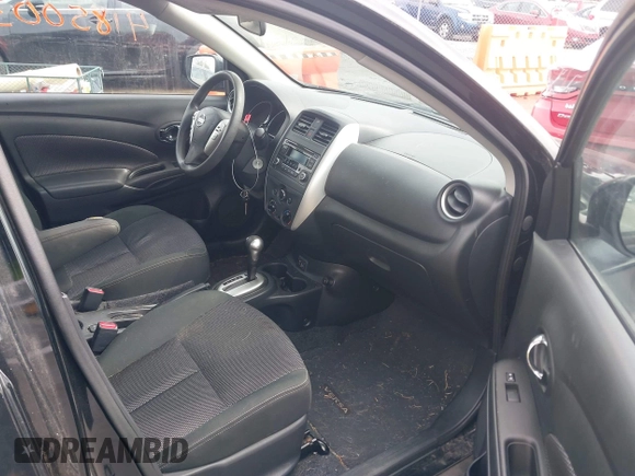 2018 Nissan Versa SV with VIN 3N1CN7AP5JL820567, listed as a IAAI auction lot 41850033 with 130,608 mi miles. Bid and sale history available at carsss.com. Image 5.