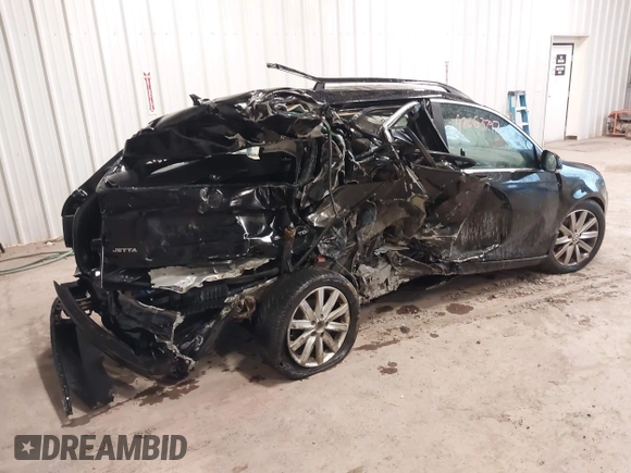 2012 Volkswagen Jetta TDI with VIN 3VWML7AJ9CM672579, listed as a IAAI auction lot 42063797 with 155,811 mi miles and . Bid and sale history available at DreamBid. Image 4.